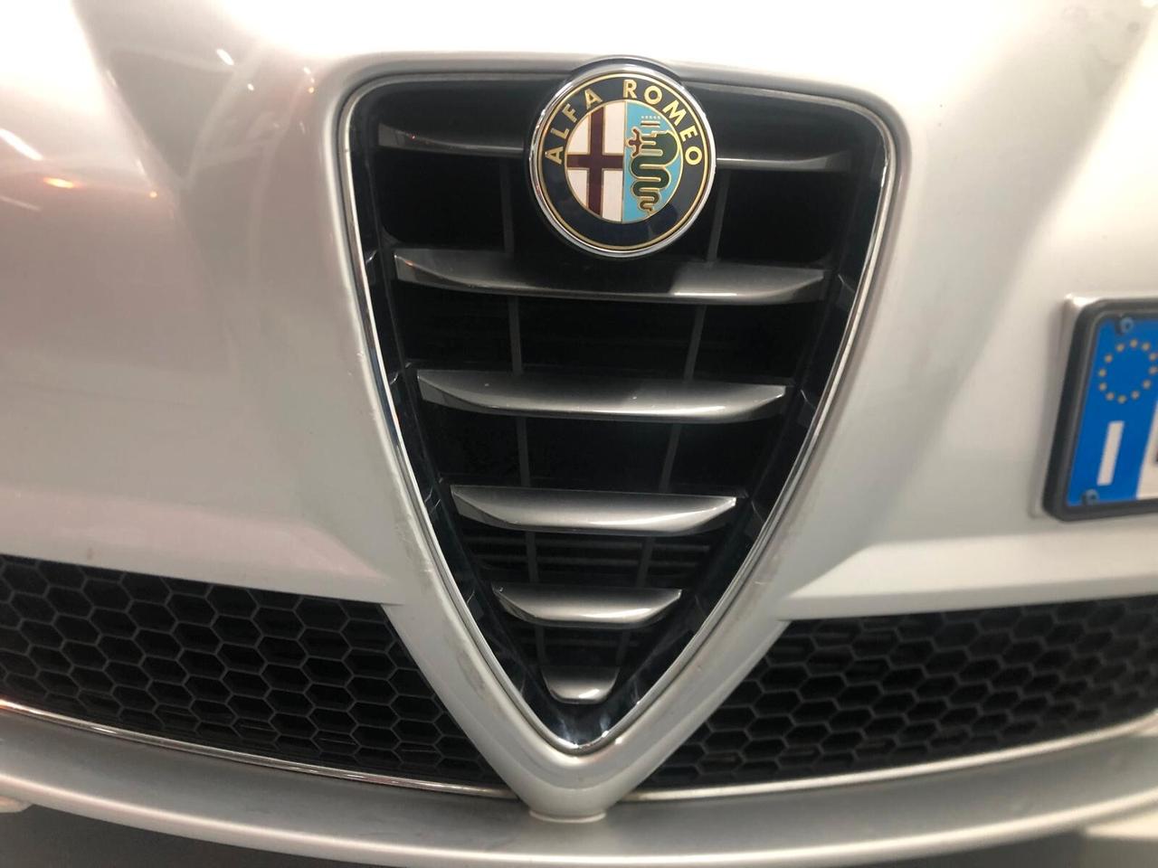 Alfa Romeo MiTo 1.6 JTDm-2 QV-LINE Quadrifoglio