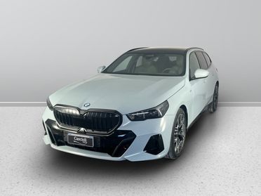 BMW Serie 5 G61 2024 Touring - 520d Touring 48V xdrive MSport Pro auto