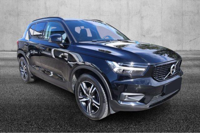 VOLVO XC40 T3 Geartronic R-design