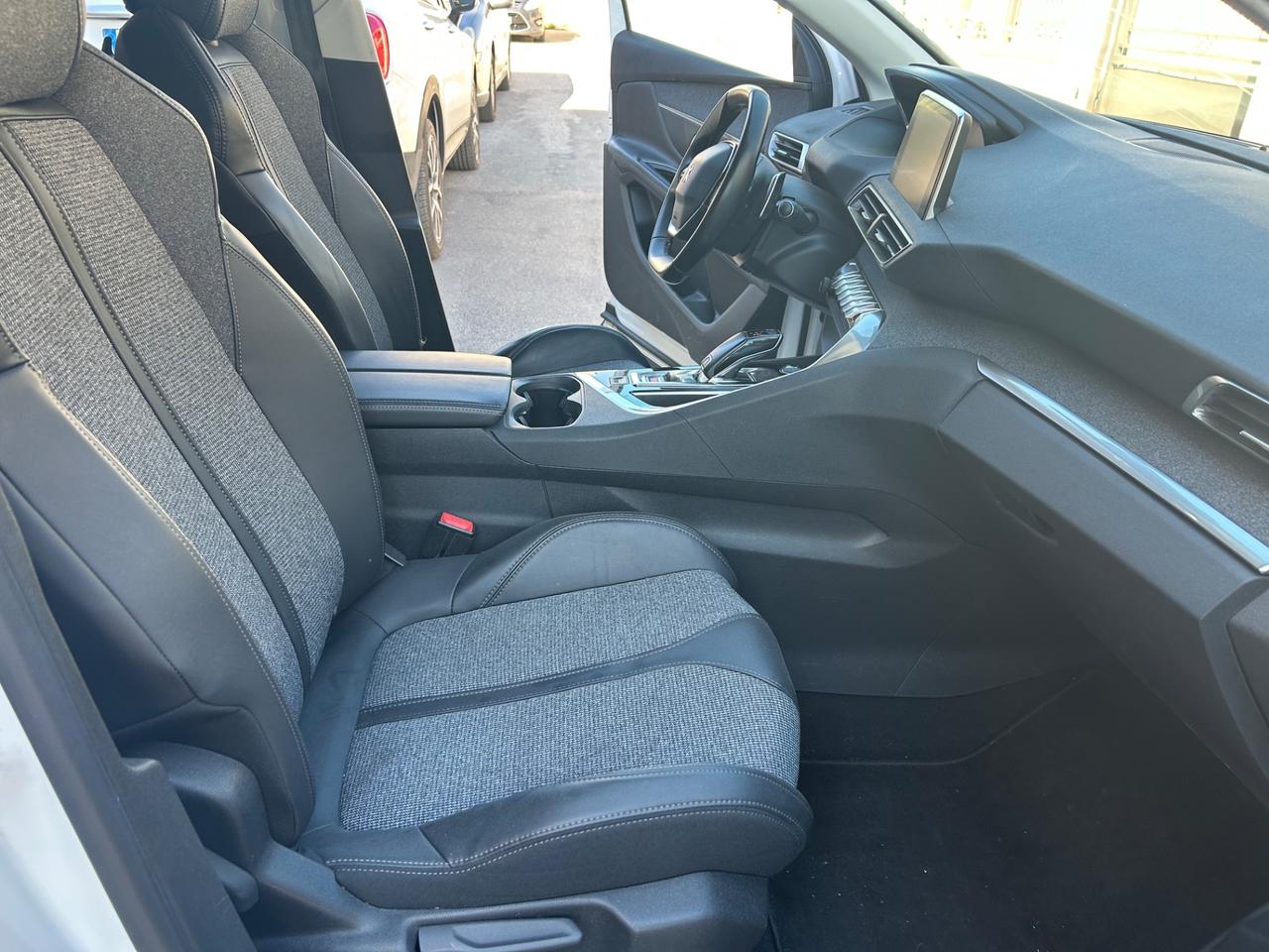 Peugeot 3008 BlueHDi 120 S&S EAT6 Allure