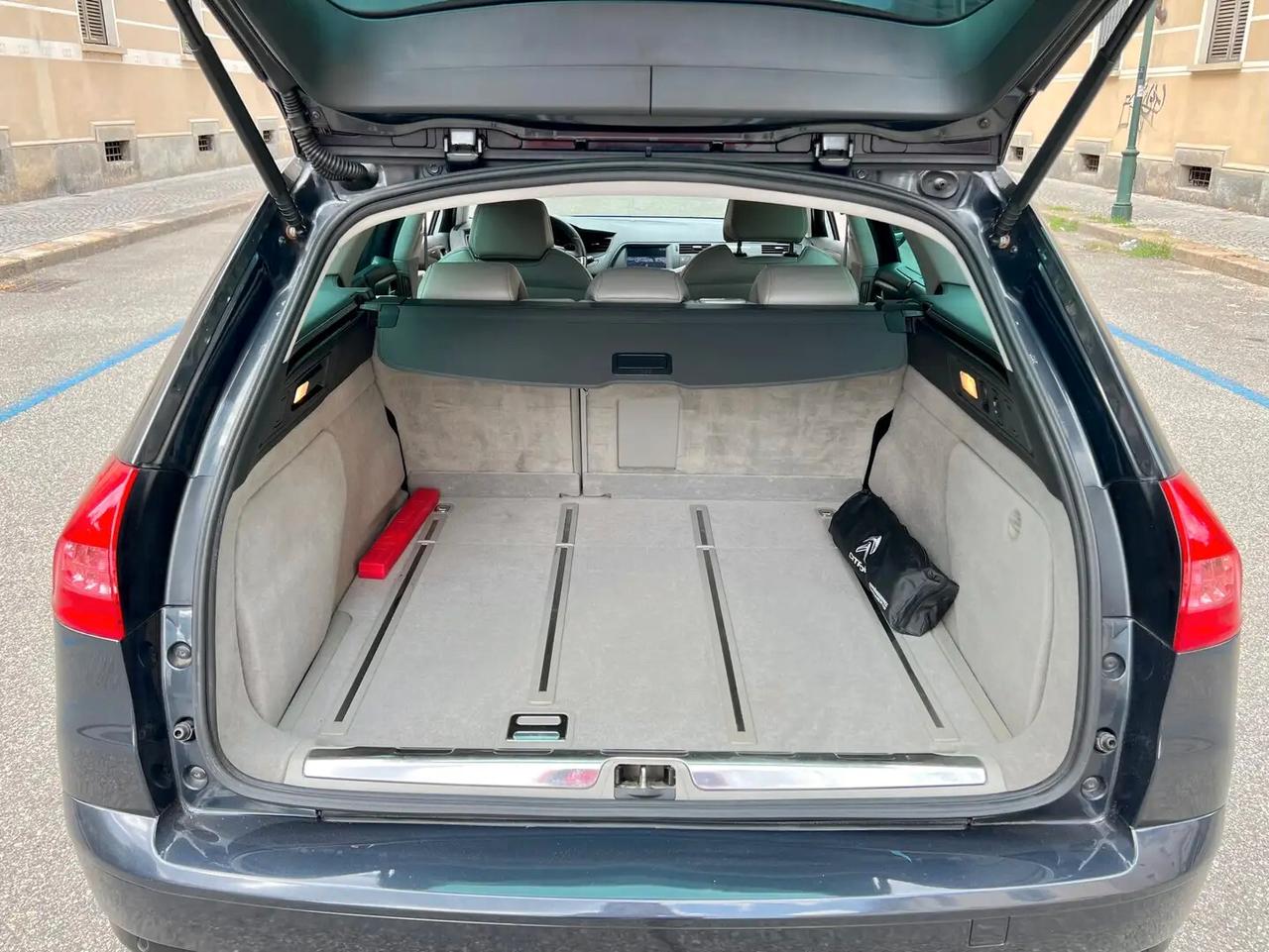 Citroen C5 3.0 HDi V6 24V Bi-Turbo aut. Hydractive Executive Tourer
