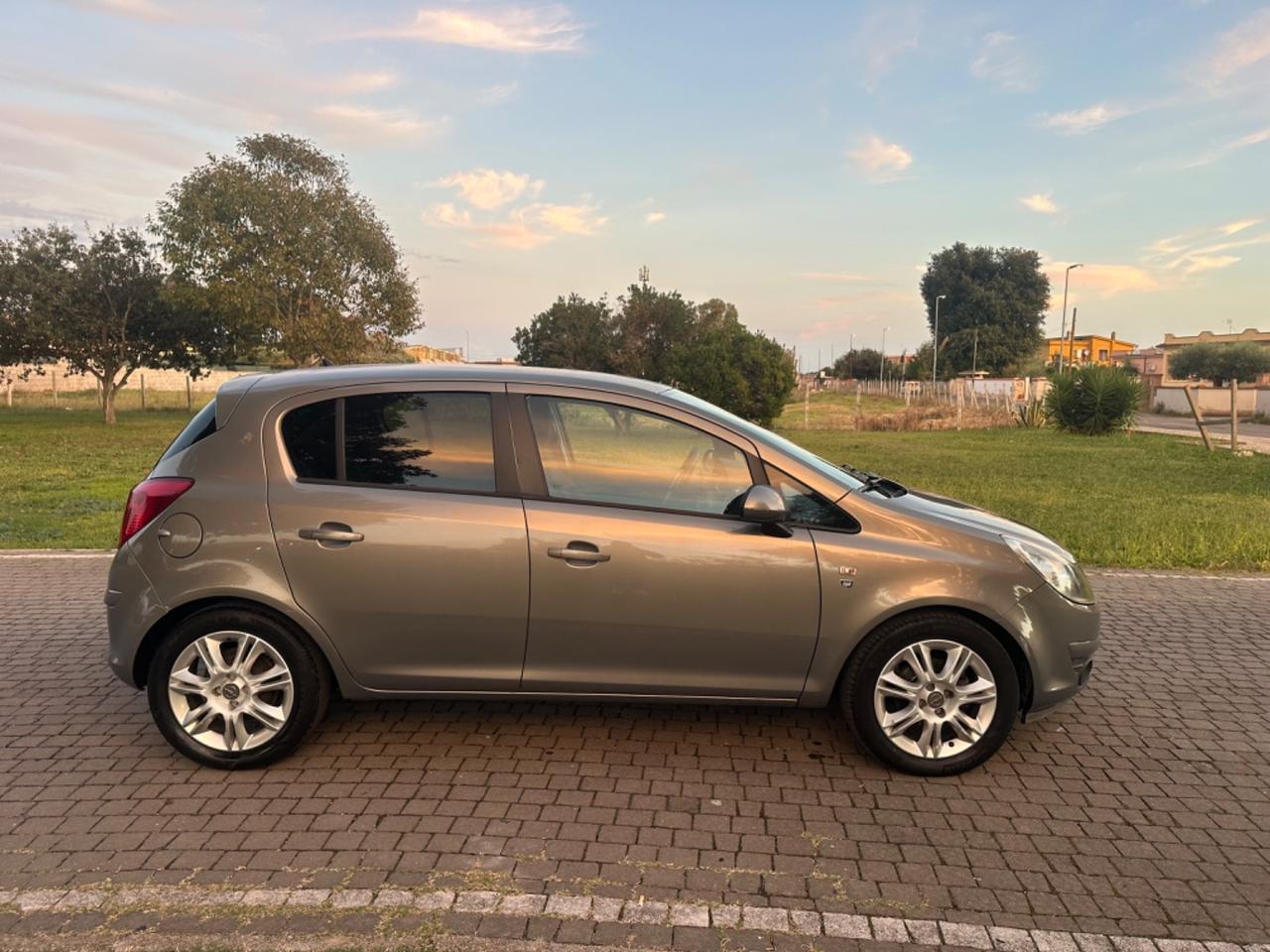 Opel Corsa 1.3 Diesel 95 CV OK NEOPATENTATO EURO 5