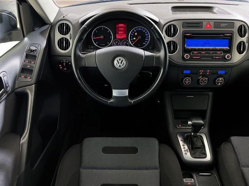 Volkswagen Tiguan 2.0 16V TDI DPF tiptronic Sport & Style (18°)