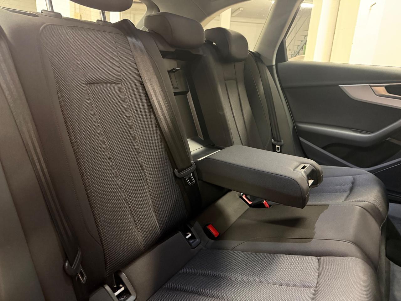 Audi A4 Avant 2.0 TDI 122 CV S tronic Business Sport