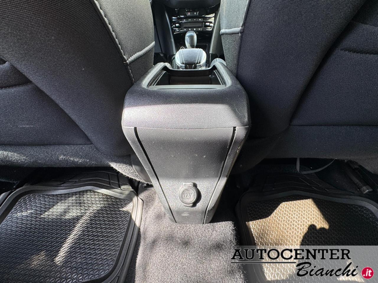 Peugeot 2008 1.6 bluehdi Allure 100cv my16