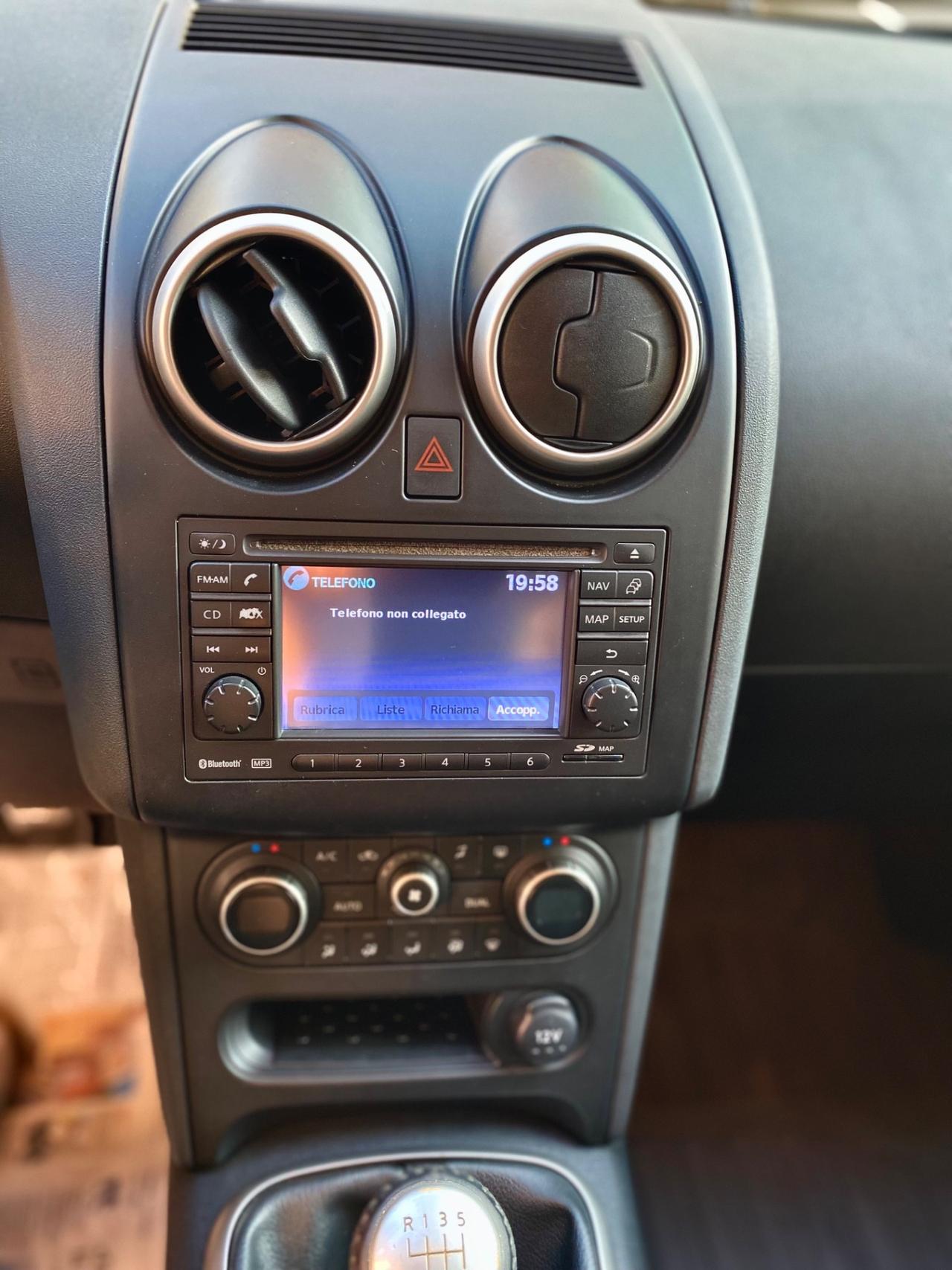 Nissan Qashqai 1.5 dCi DPF Tekna