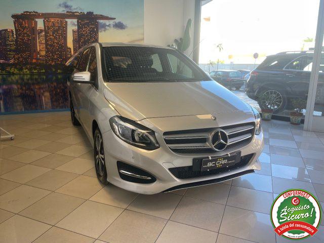 MERCEDES-BENZ B 200 d Aut. Sport *FULL LED*CAMERA
