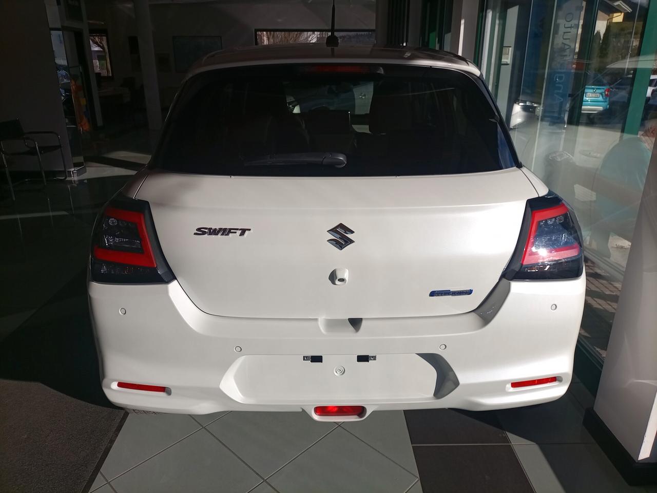 Suzuki Swift 1.2 Hybrid Top 4WD Allgrip - bianco Artico