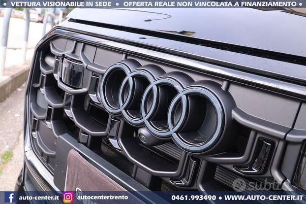 Audi Q8 50 TDI quattro S-line BLACK 23 TETTO ...
