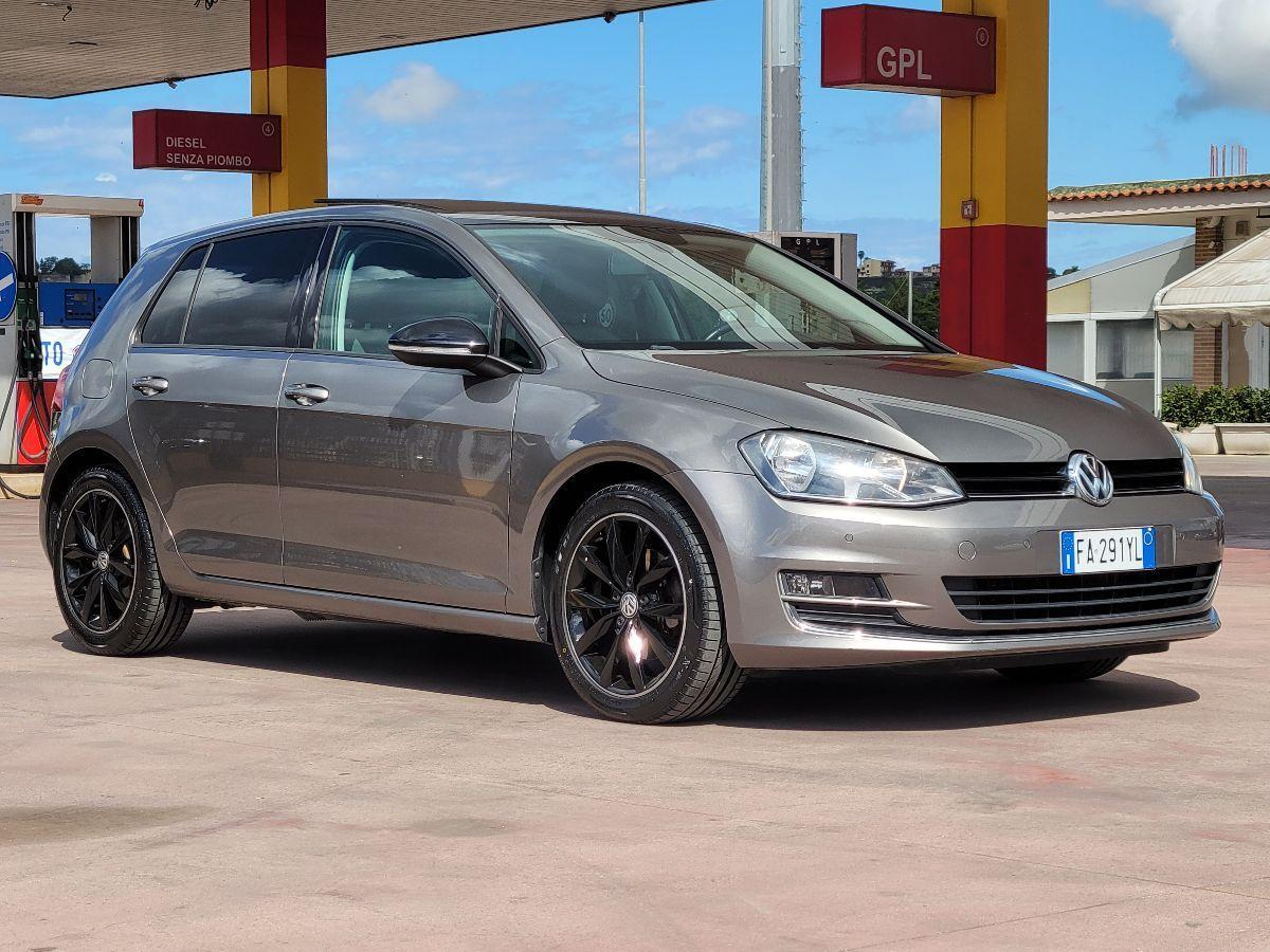 VOLKSWAGEN - Golf - 1.6 TDI 110 DSG 5p. Exec 4 Free BMT