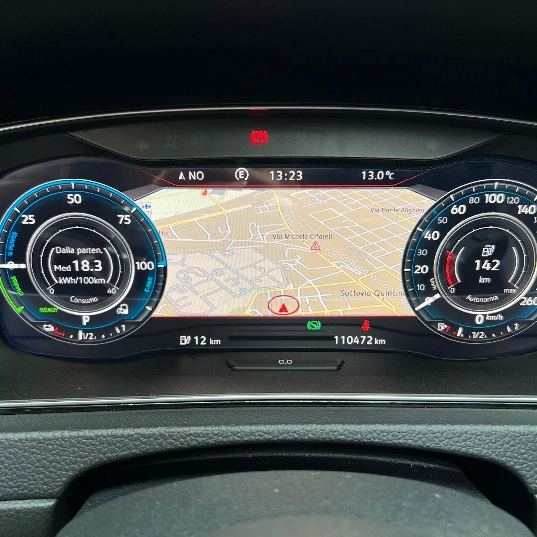 Volkswagen Golf 1.4 GTE dsg 150cv