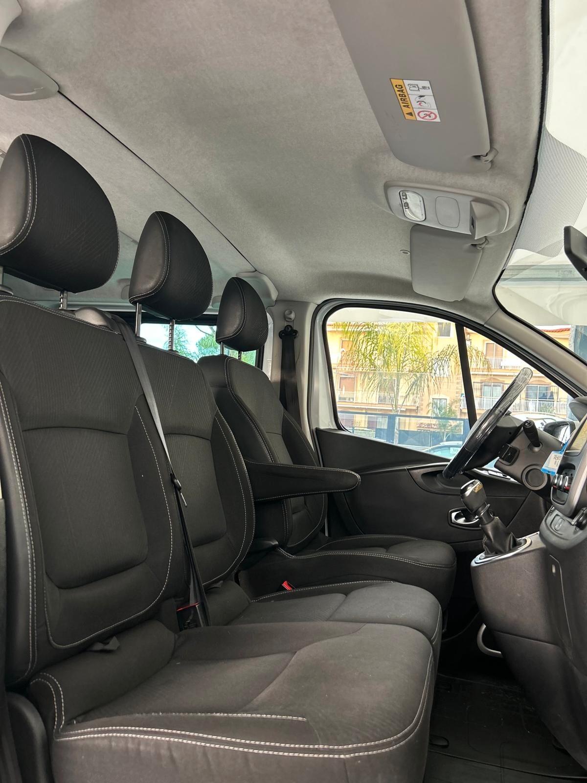 Renault Trafic T29 2.0 dCi 120CV PL-TN Intens Heavy