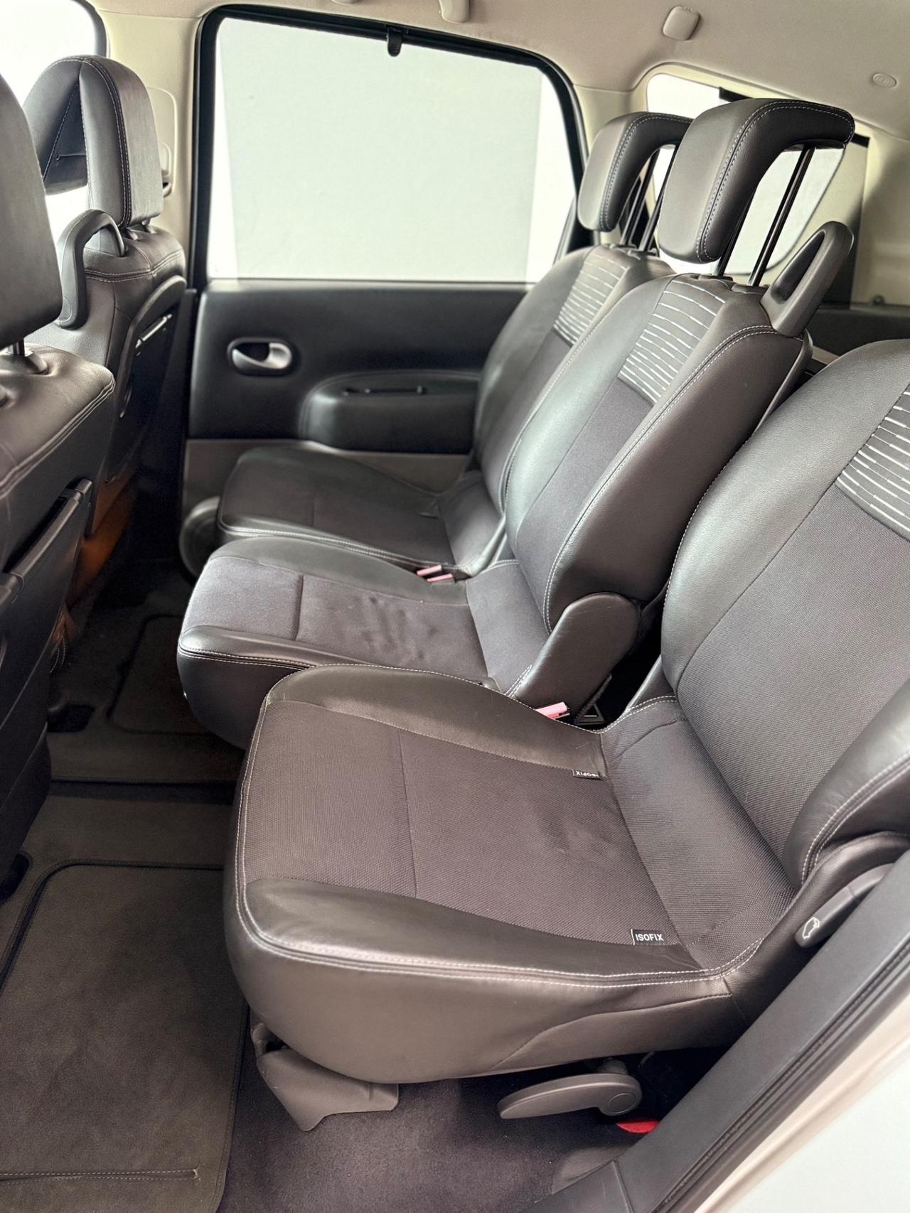 Renault Scenic Grand Scénic 1.9 dCi/130CV PlayStation Portable