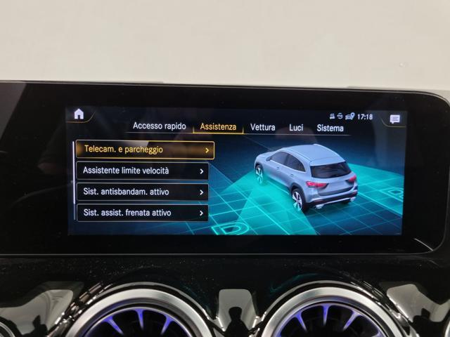 MERCEDES-BENZ GLA 200 d Automatic 4Matic Premium