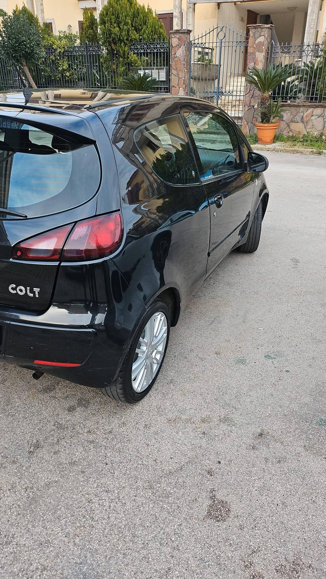 Mitsubishi Colt 1.1 12V 3P