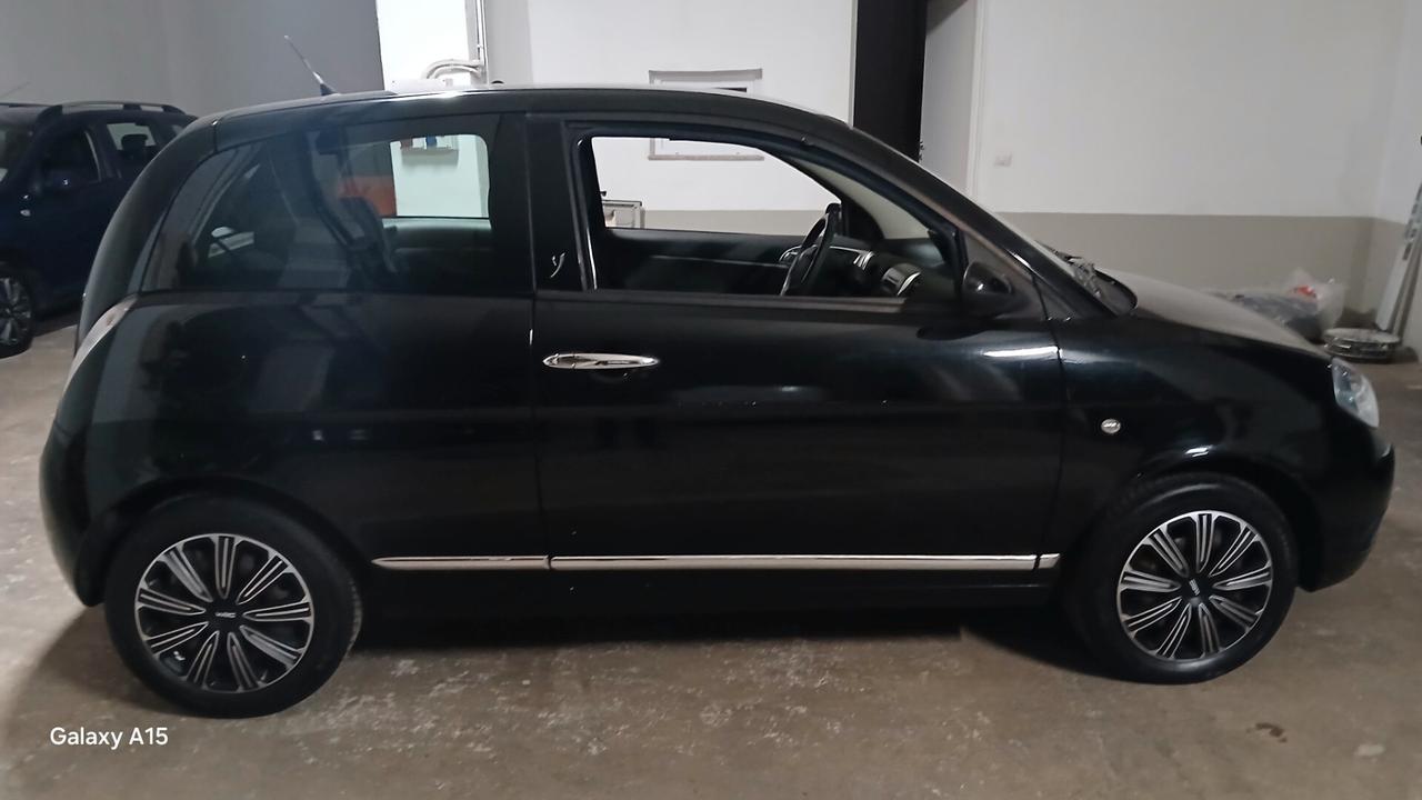 Lancia Ypsilon 1.2 Oro