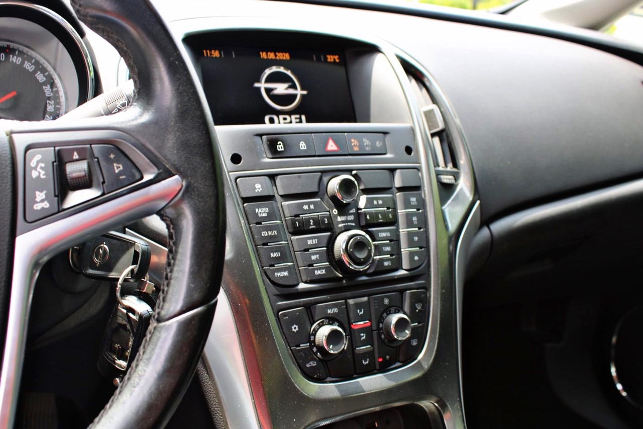Opel Astra 1.4 100CV 5 porte Cosmo