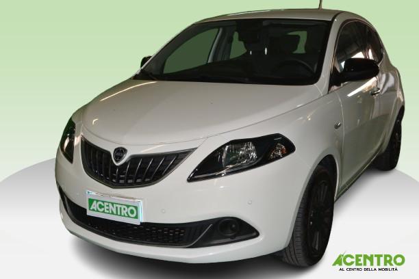 LANCIA New Ypsilon - MY21 1.0 70cv Hybrid Silver