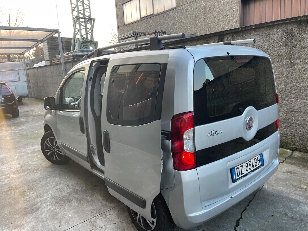 FIAT FIORINO QUBO 1.4 BENZINA EURO5A -METANO 5POSTI