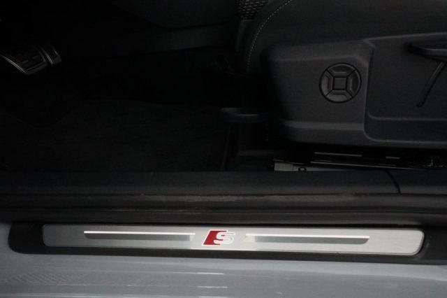 AUDI A3 A3 allstreet TFSI 110 kW S tronic Identity Contras