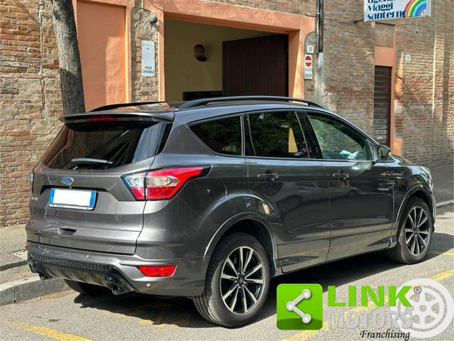 FORD Kuga 1.5 TDCI 120 CV S&S 2WD Powershift ST-Line