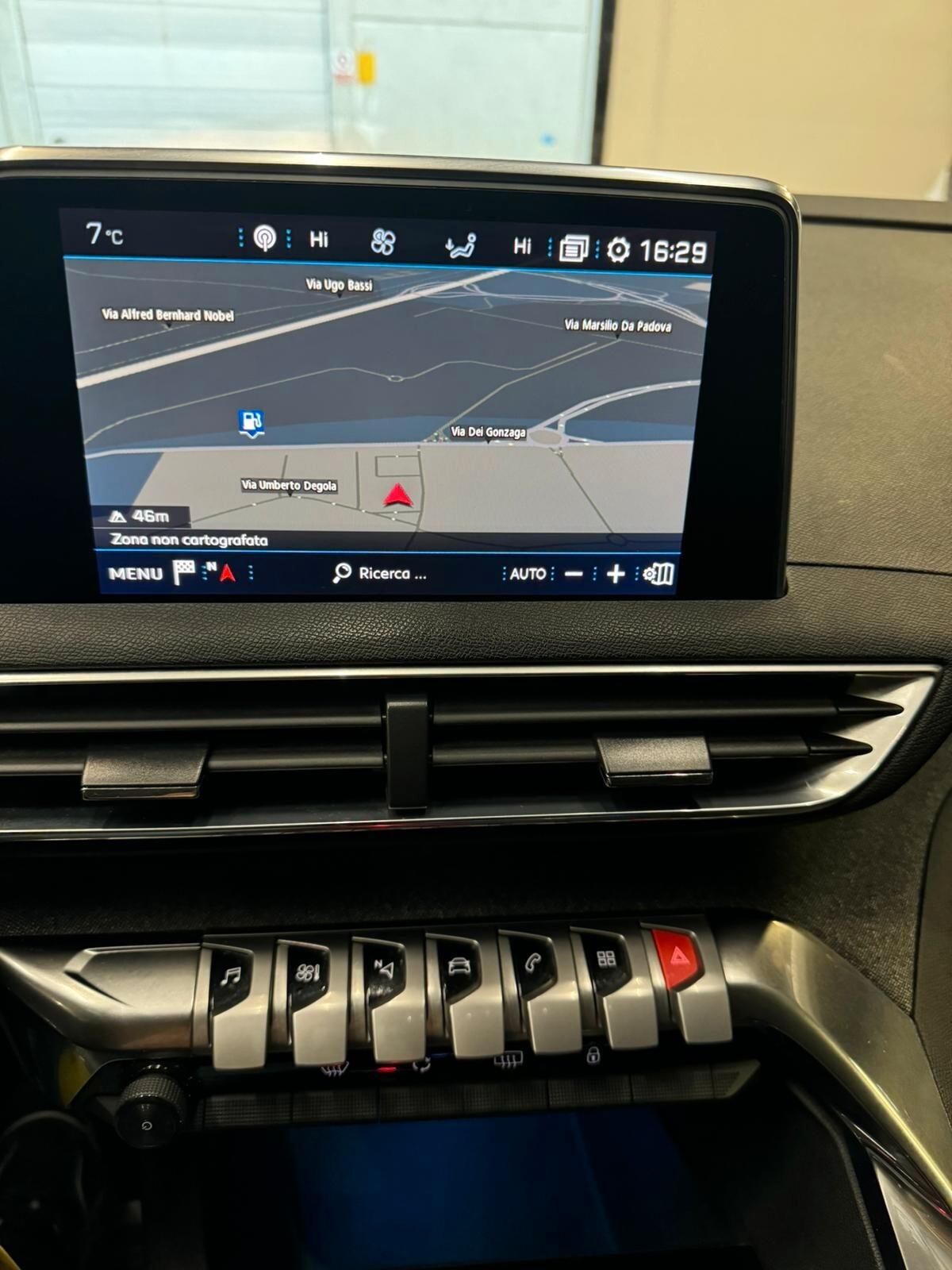 Peugeot 3008 BlueHDi 130 S&S Allure