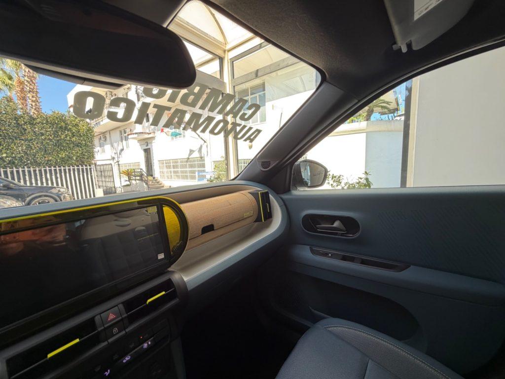 Fiat Grande Panda 1.2 Hybrid 110 CV S&S La Prima tua da €249,00