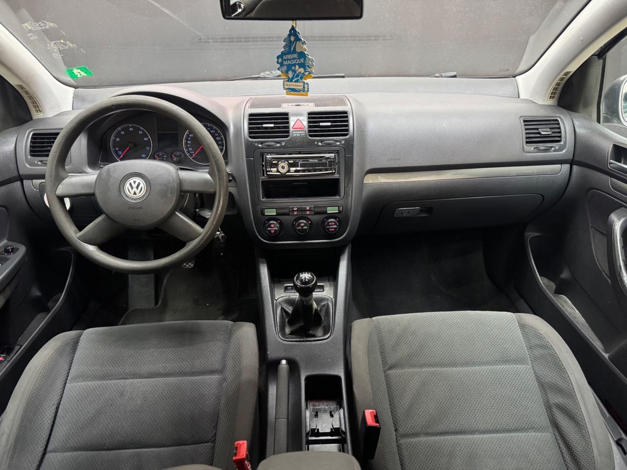 VW Golf 5 1.6 Benzina Metano 5P ADATTA NEOPATENTATI