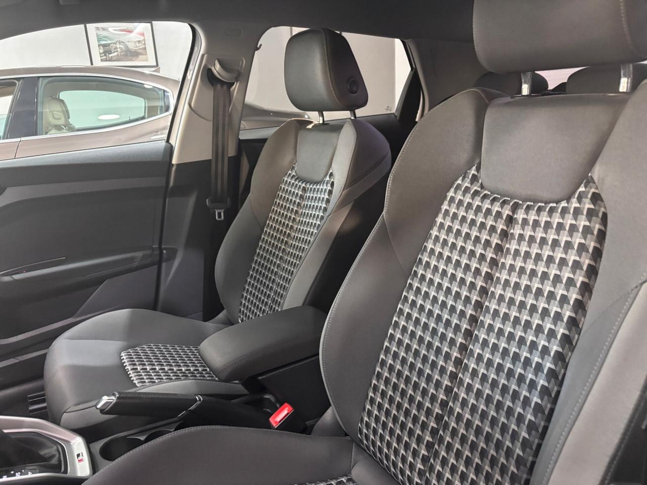 AUDI A1 30TFSI S-TRONIC RETRO-CLIMA