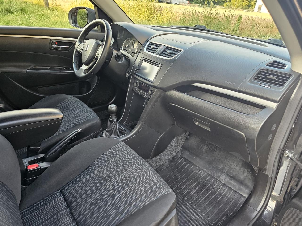 Suzuki Swift 1.2 benzina