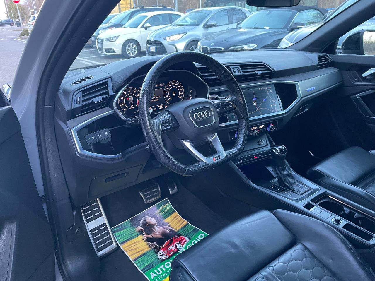 Audi RSQ3 SPB quattro*Automatik*Navi*Pelle