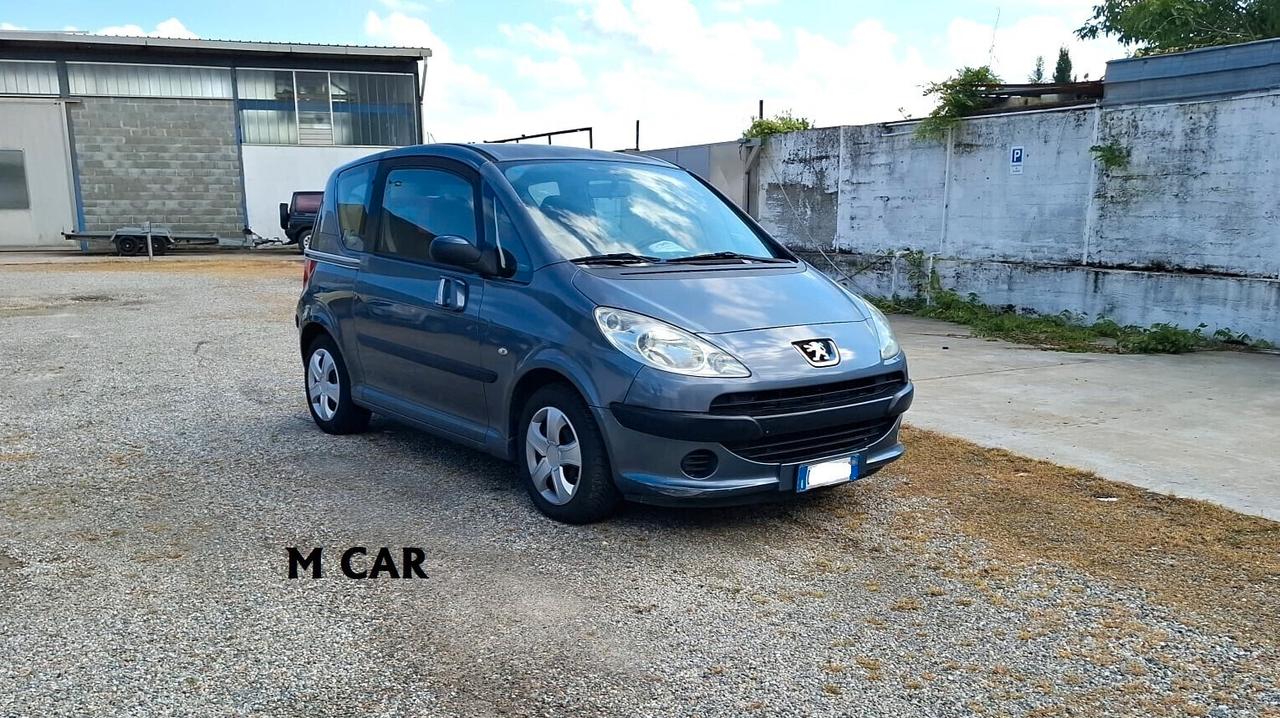 Peugeot 1007 1.4 Freddy