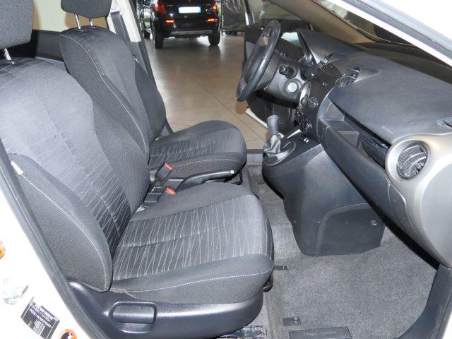 MAZDA 2 1.3 16V 75CV 5p. Easy Clima