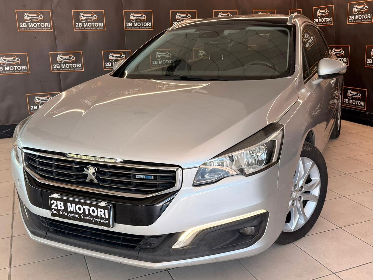 Peugeot 508 BlueHDi 120 EAT6 S&S SW Allure