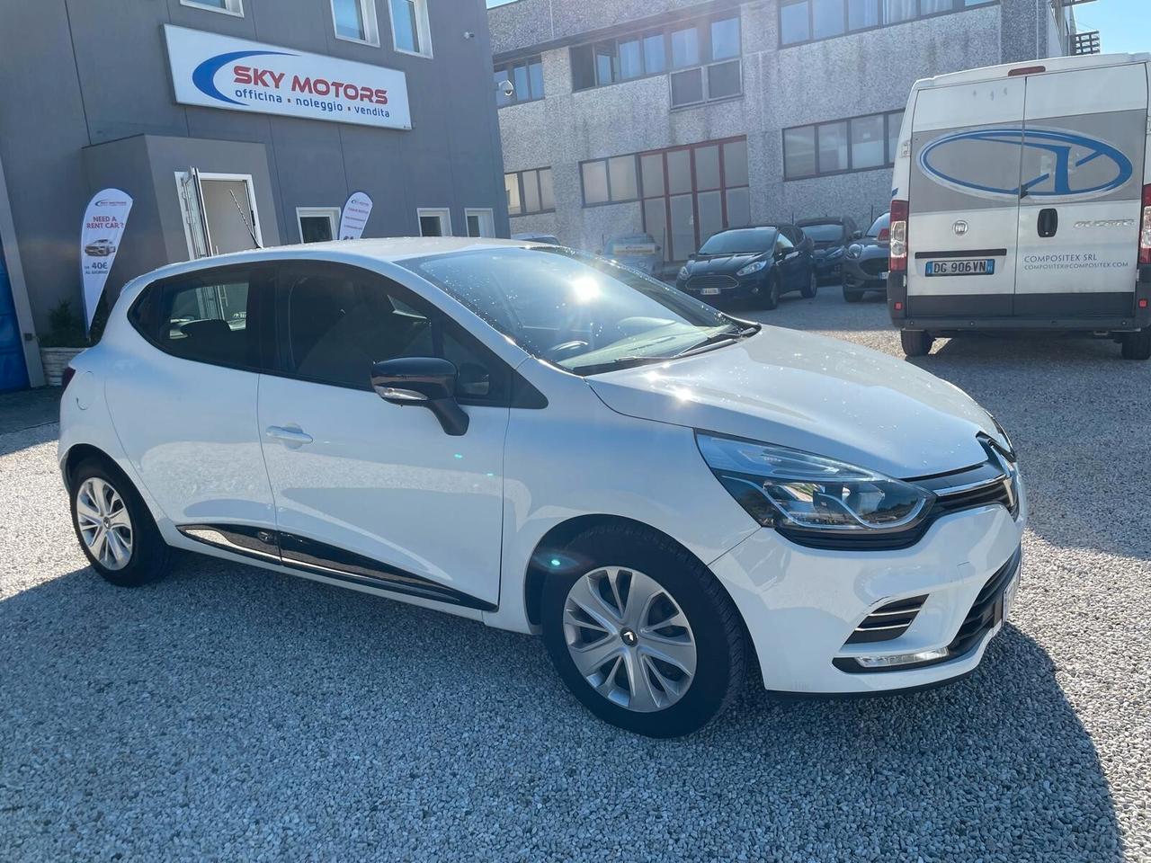 Renault Clio dCi 8V 75 CV 5 porte Duel2