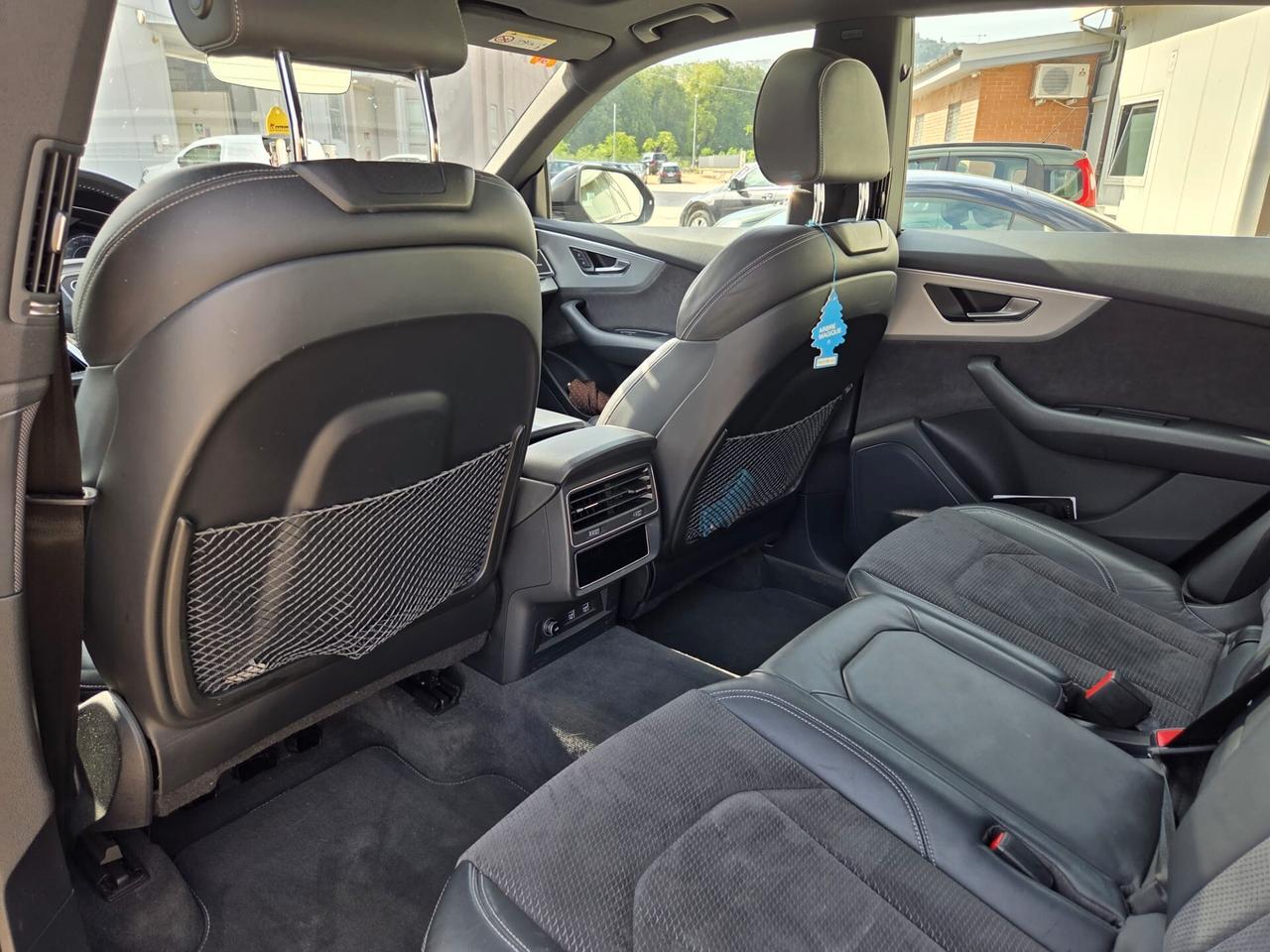 Audi Q8 50 TDI QUATTRO S LINE "FULL OPTIONAL"