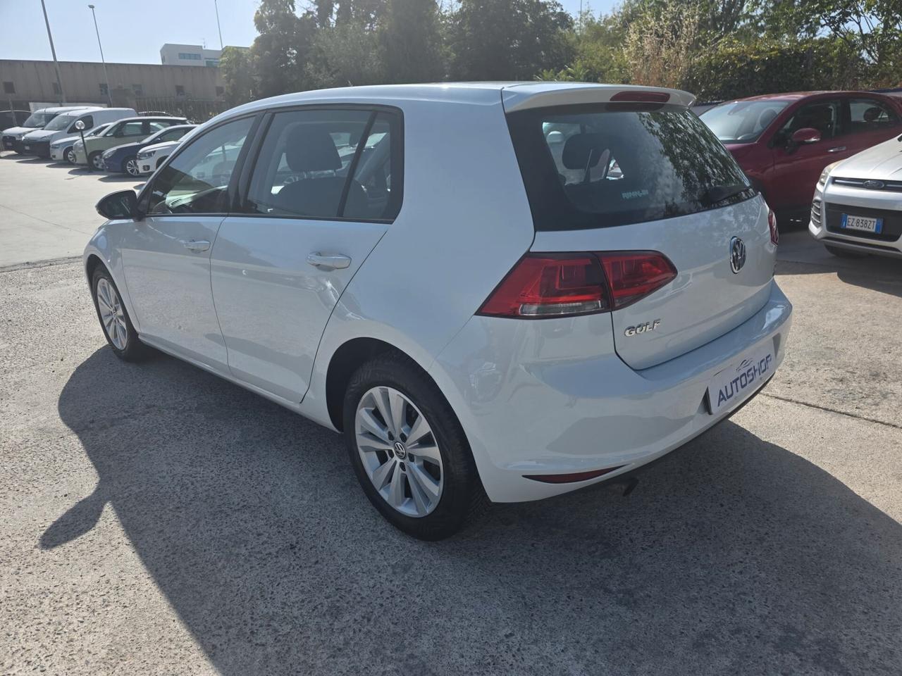 Volkswagen Golf 1.6 TDI 5p. Trendline BlueMotion Technology