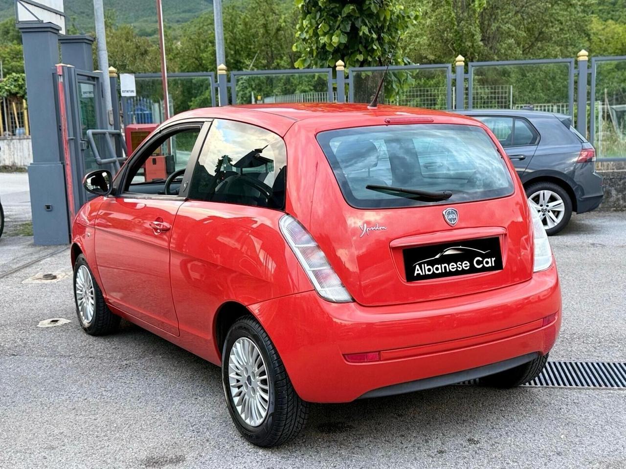 Lancia Ypsilon 1.2 Argento