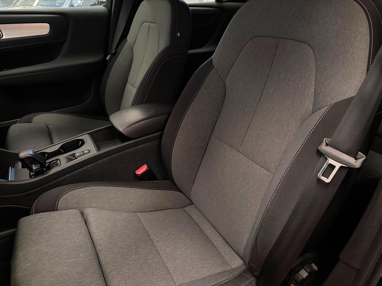 Volvo XC40 B3 automatico Core