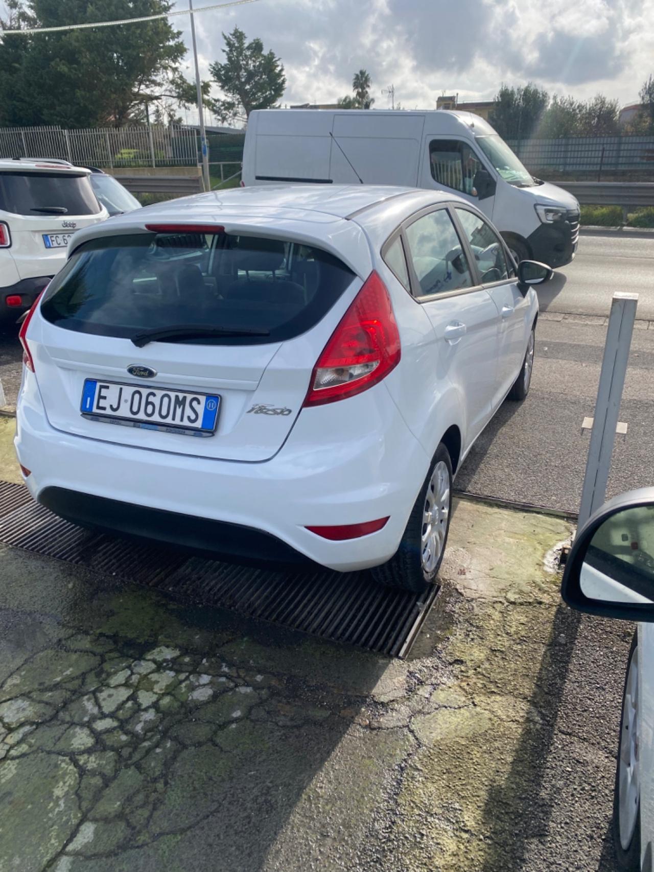 Ford Fiesta 1.4 TDCi 5p. Ghia