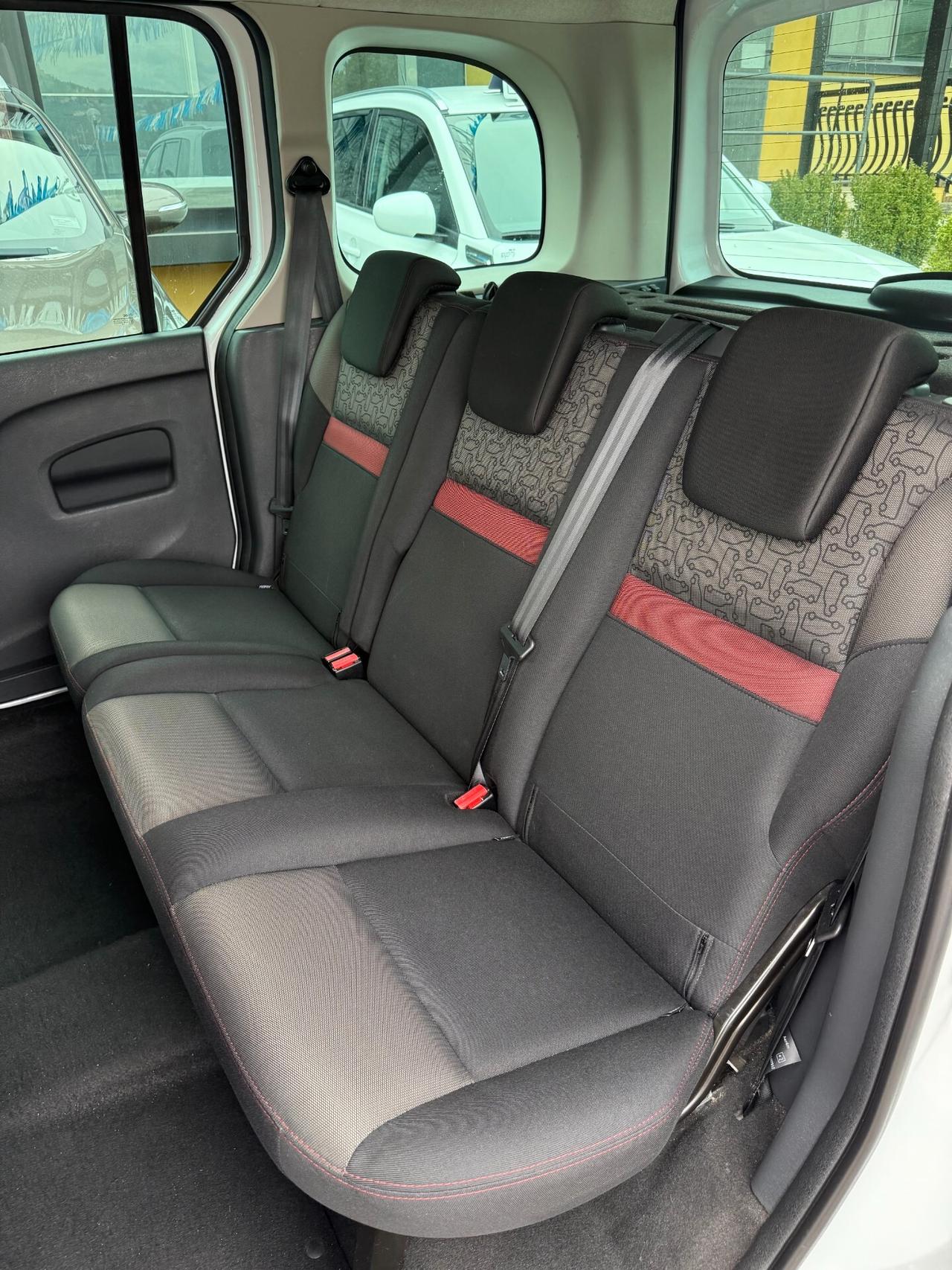 " PERFETTO" Renault Kangoo Blue dCi 95 CV