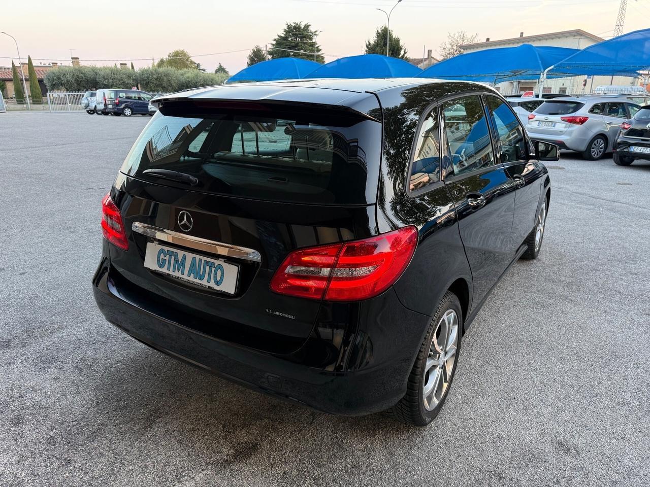 Mercedes-benz B 180 BlueEFFICIENCY Premium