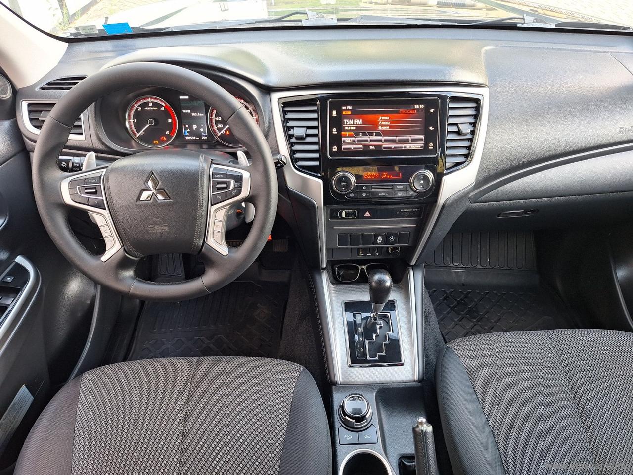 MITSUBISHI L200 2.3 D DoubleCab 4x4 AUTO RIDOTTE BLOCCAGGIO