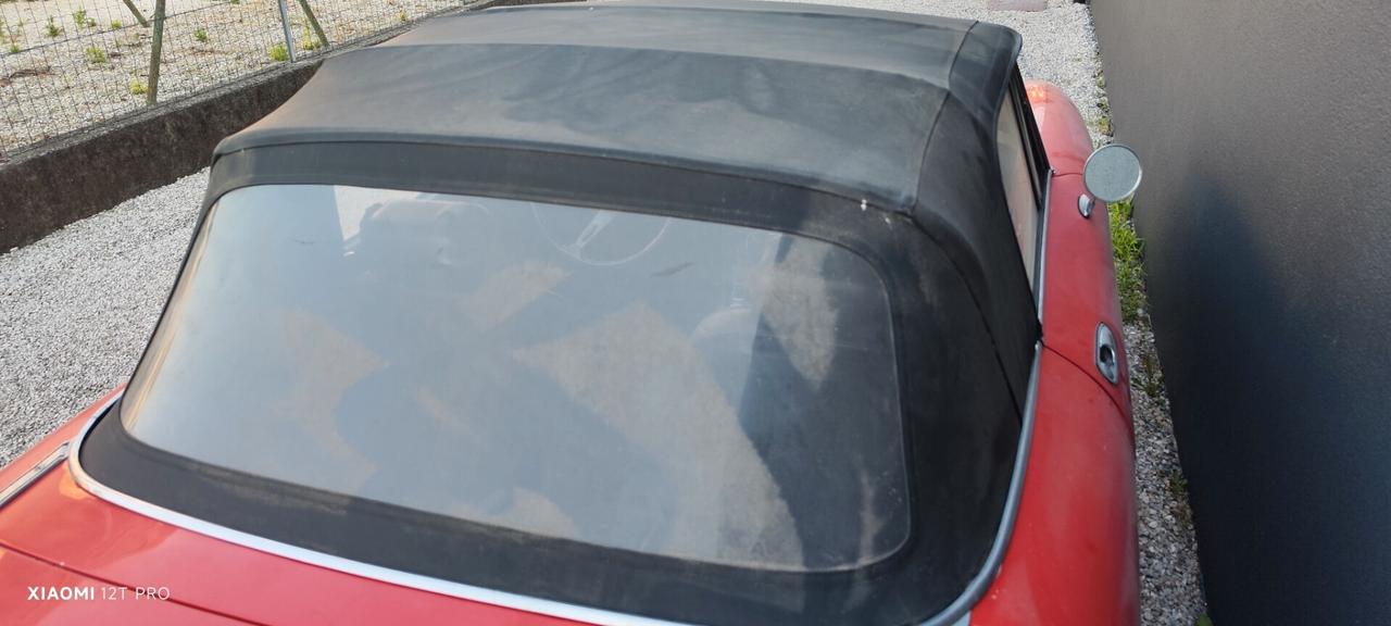 Alfa Romeo Spider 2.0 Veloce 131CV (ITALIANA)