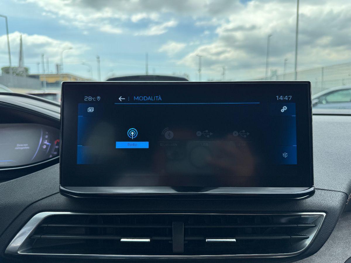 PEUGEOT - 3008 1.5 bluehdi GT 130cv eat8#FARI FULL LED!