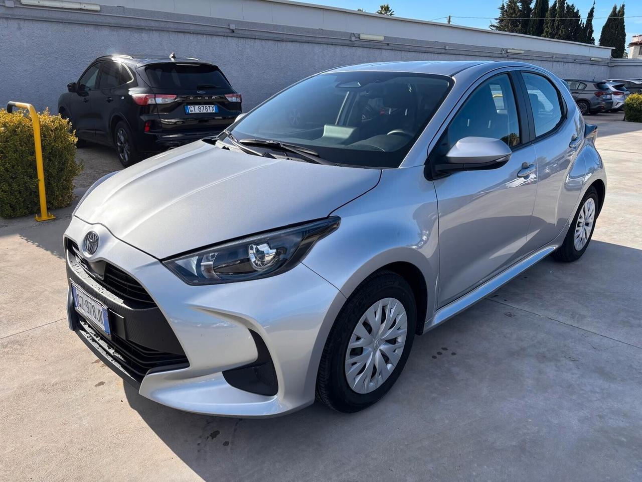 Toyota Yaris 1.5 Hybrid 5 porte Active Business Pack