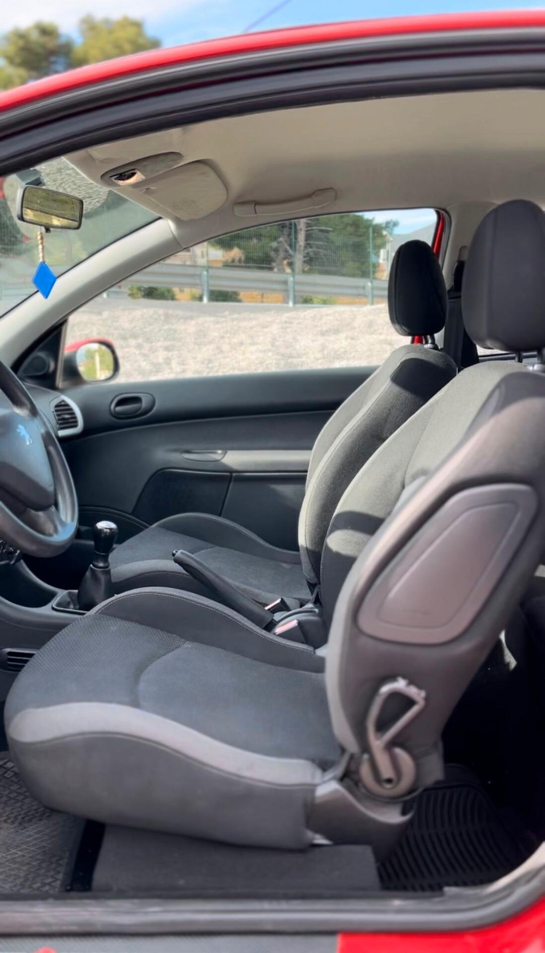 Peugeot 206 Plus 1.1 60CV 3p. ONE Line