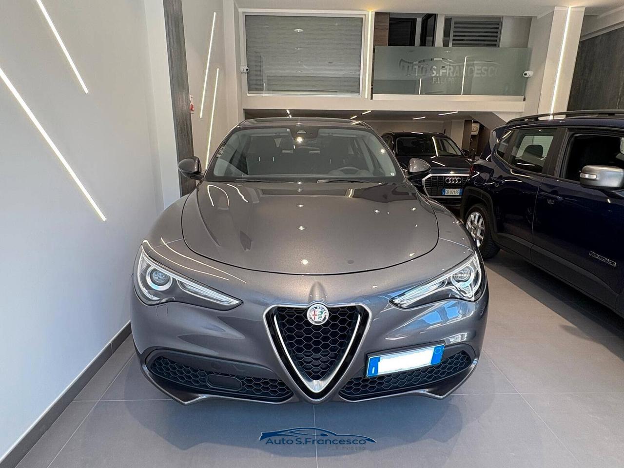 Alfa Romeo Stelvio 2.2 AT8 RWD Business 160cv - 2021