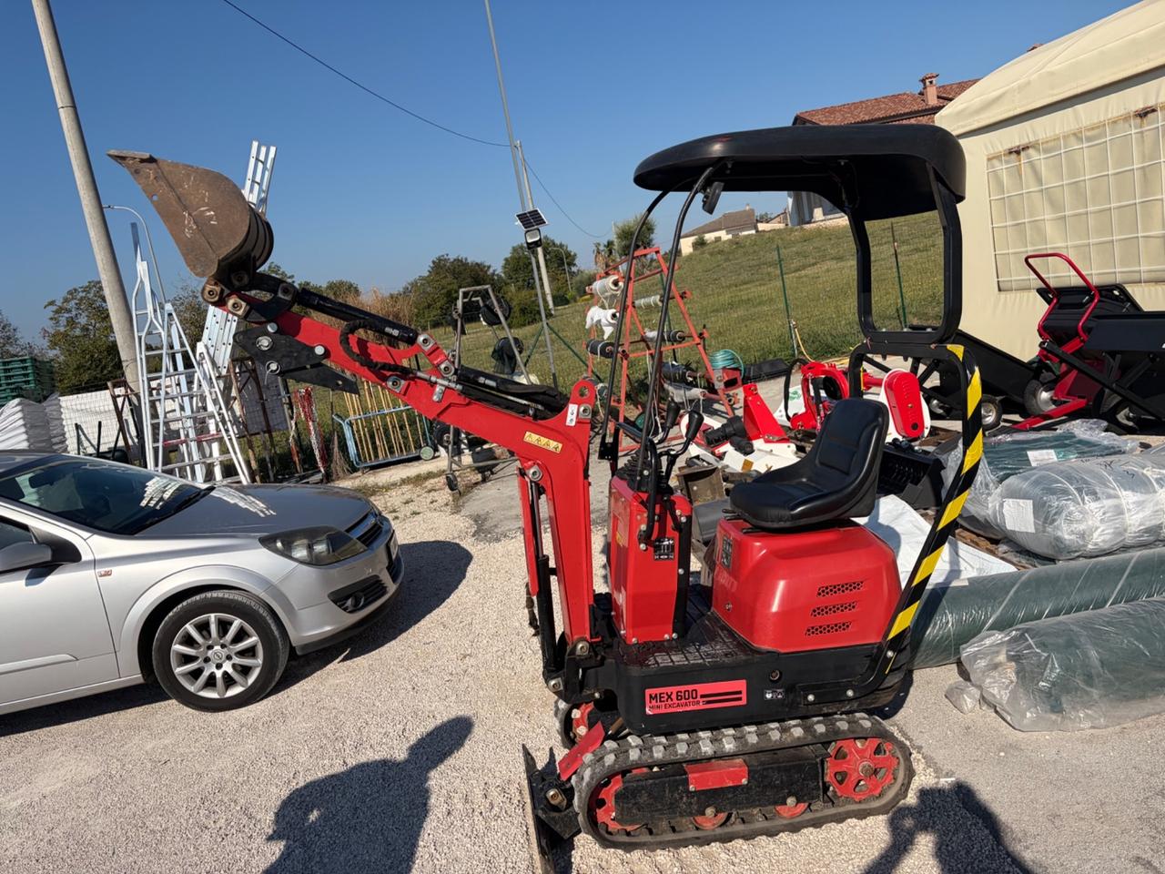 Escavatorino mex 600