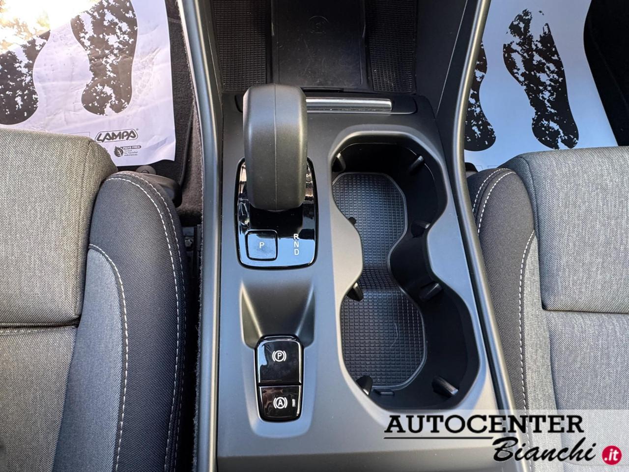 Volvo XC40 2.0 b4 awd Momentum